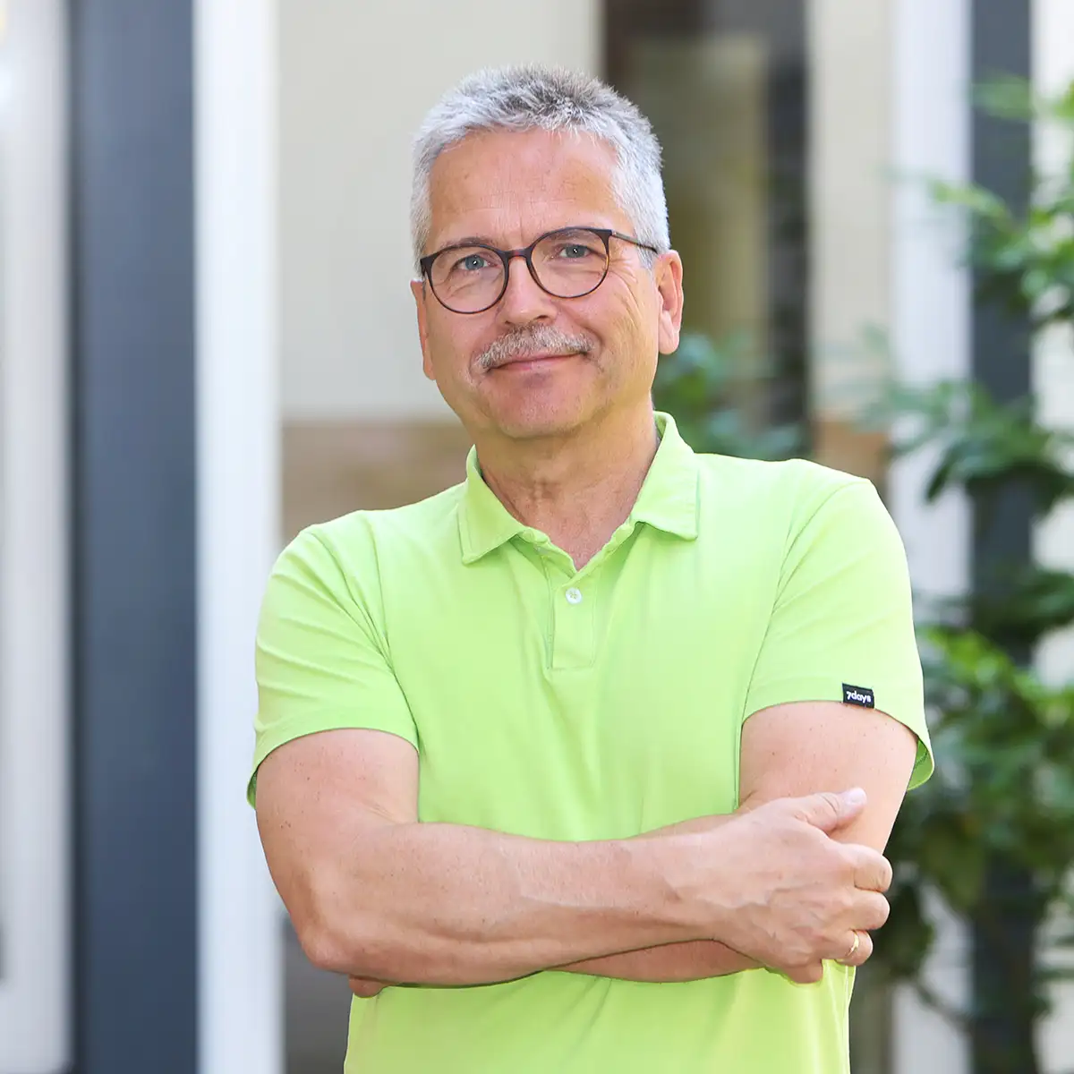 Porträt Dr. Michael Linsel